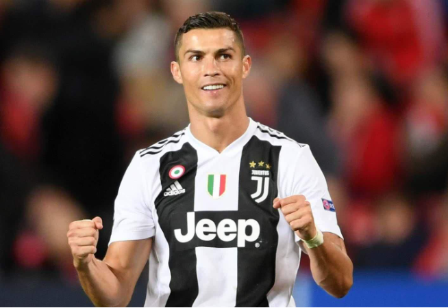 德甲积分榜风云：拜仁慕尼黑16轮领先11分，净胜球高达37个！