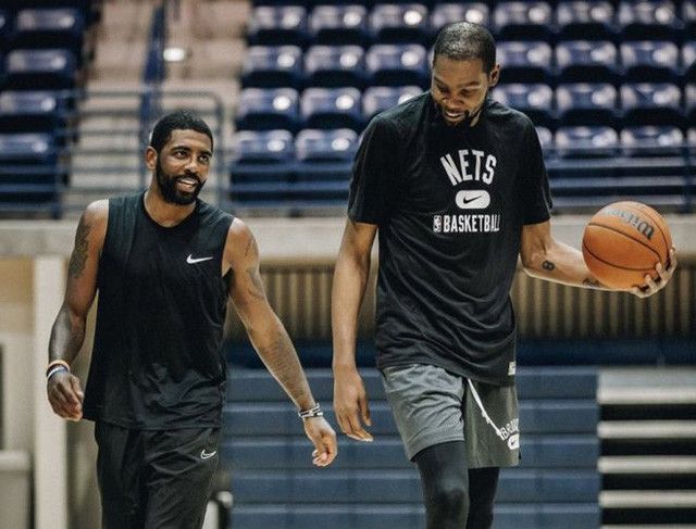 迷你罗随葡萄牙U16夺冠，乔治娜分享观战视频：妈妈为你骄傲