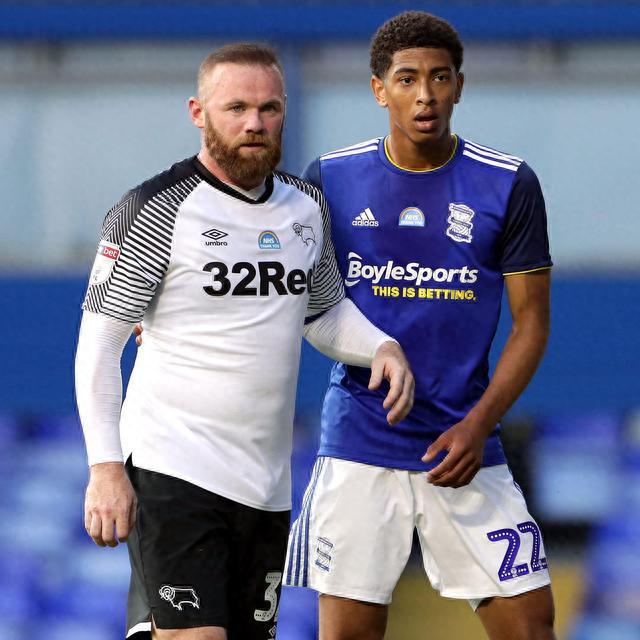 大联盟正式开始推行人工草皮（AstroTurf），改变了球员的跑垒与球的弹跳逻辑