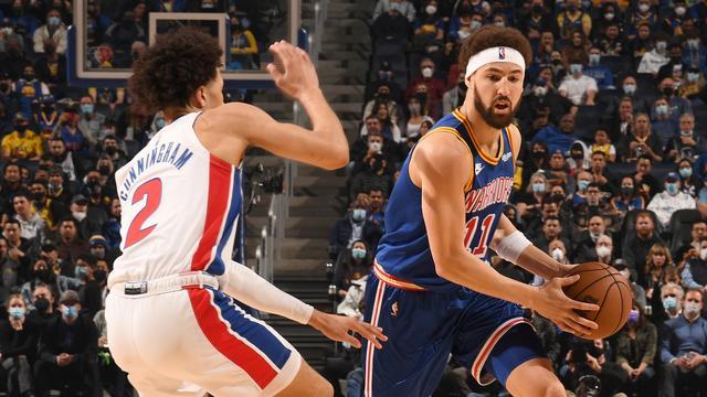 意甲综合：那不勒斯榜首大战逼平国际米兰