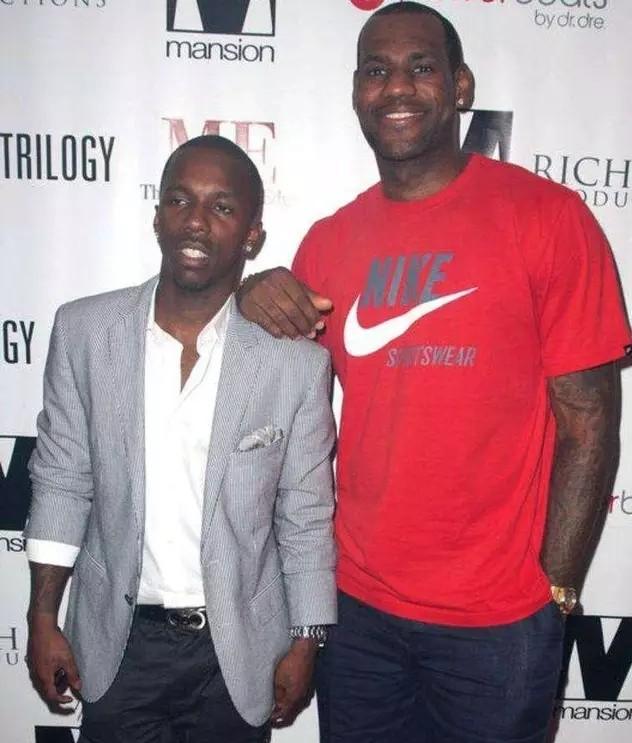 区域防守与人盯人差在哪？