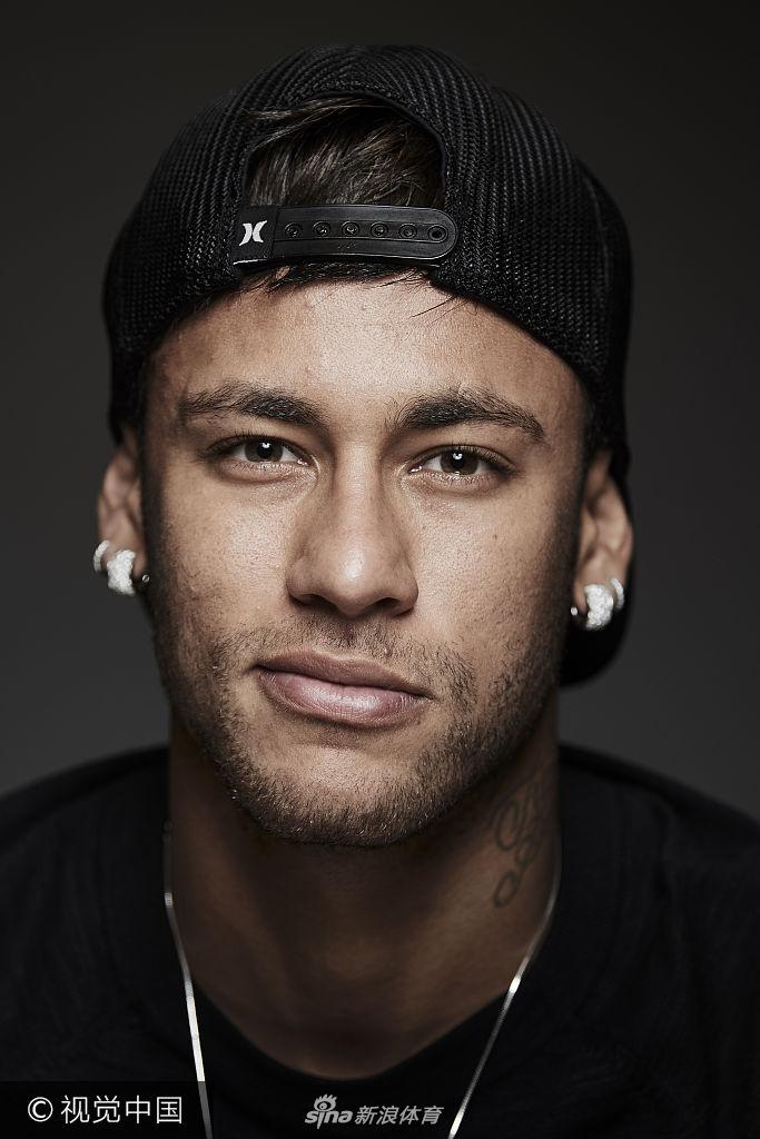 内维尔：曼联需任命熟悉英超、能承受压力且有成