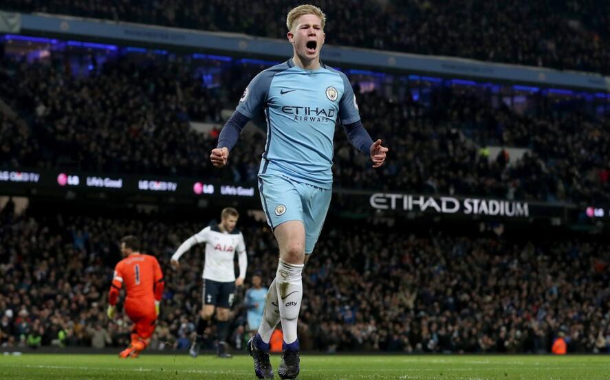 DeepSeek预测明天欧冠：巴黎2-2红军，拜仁3-1药厂，巴萨1-1