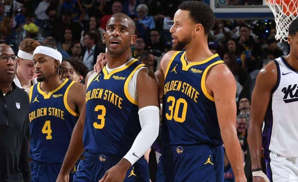 球星任意球精准送助攻